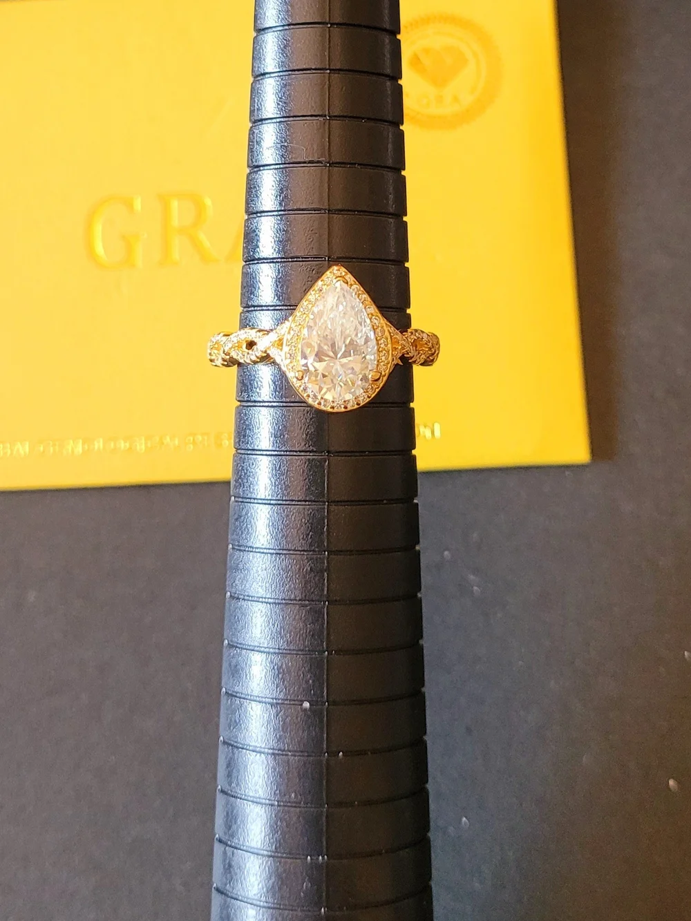 N/A beautiful 3ct